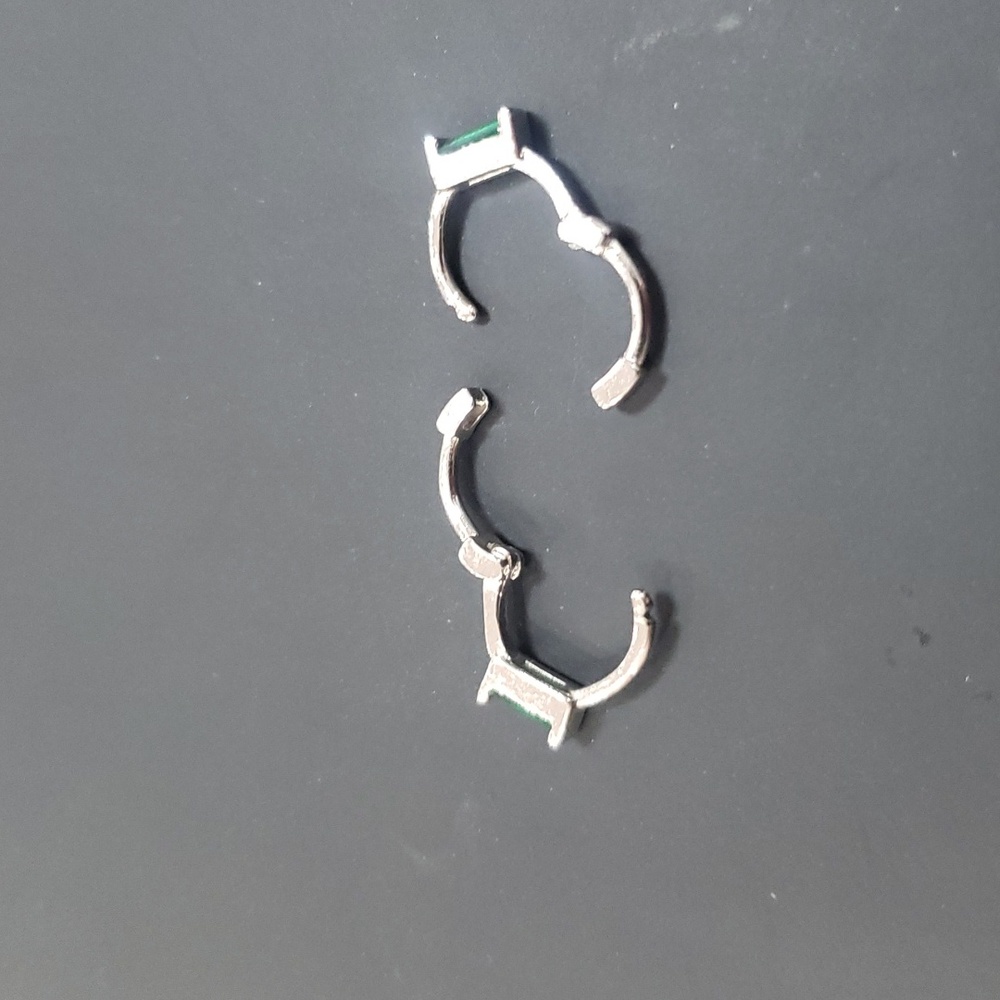 Earrings - Picture 13 of 13